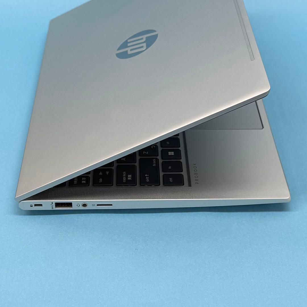 【美品】533 HP 430 G8 i5-1135G7 16GB 1TB