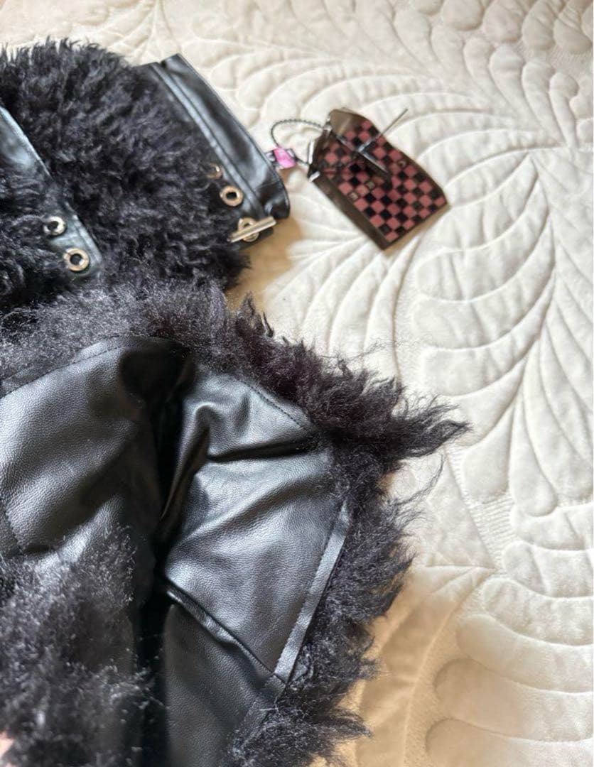即購可cfierce ブラック　ファー　レッグウォーマー　y2k 00s