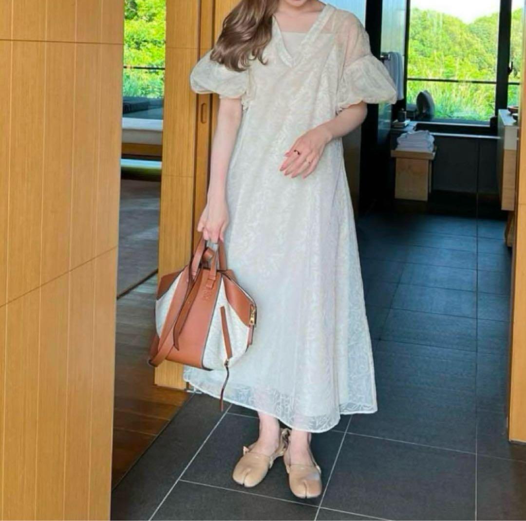 Acka ロングワンピース　花柄