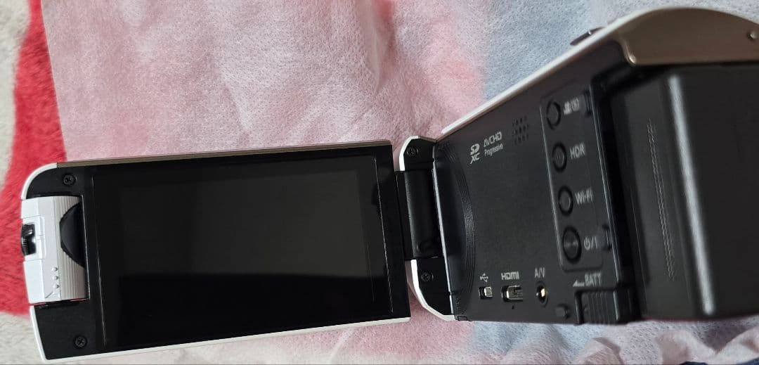 パナソニック ビデオカメラ panasonic HC-W580M　ケース付