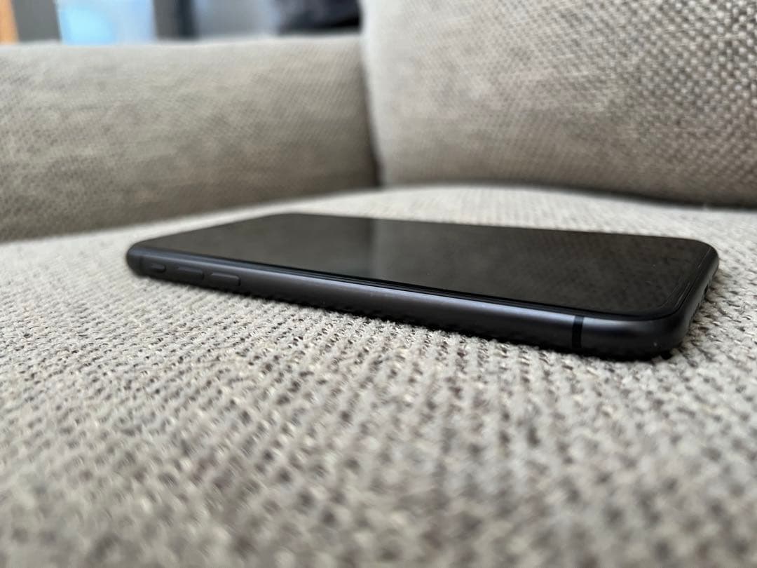 iphone 11 128gb simフリー