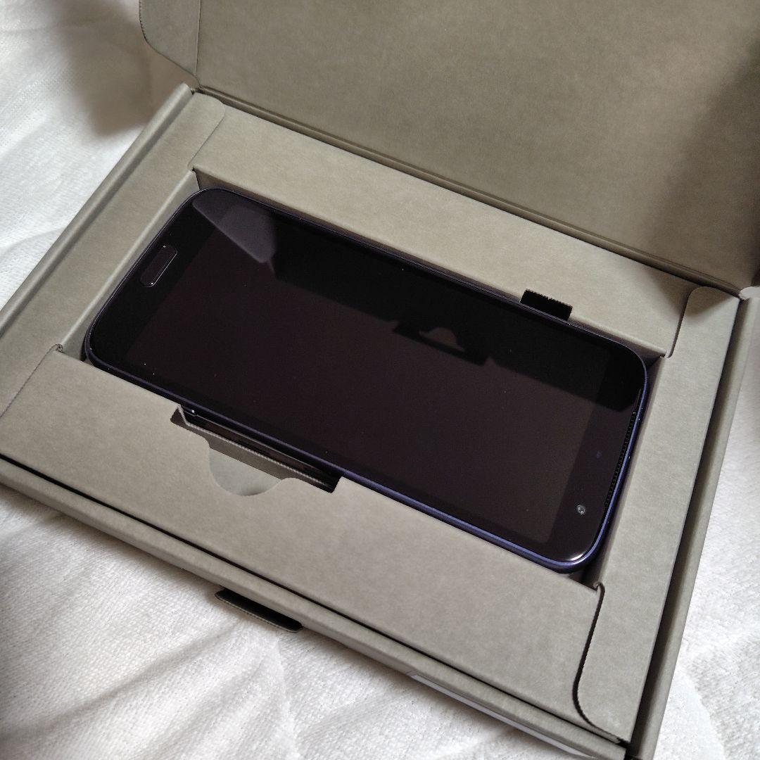 らくらくスマートフォン F-53E ドコモ 新品 ネイビー