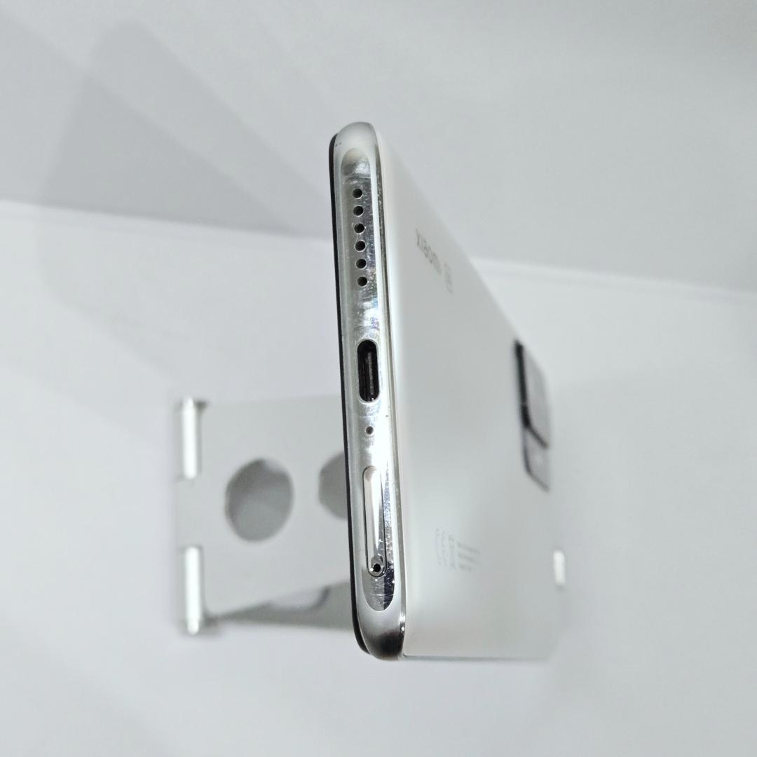 01 Xiaomi 11T ホワイト SIMフリー