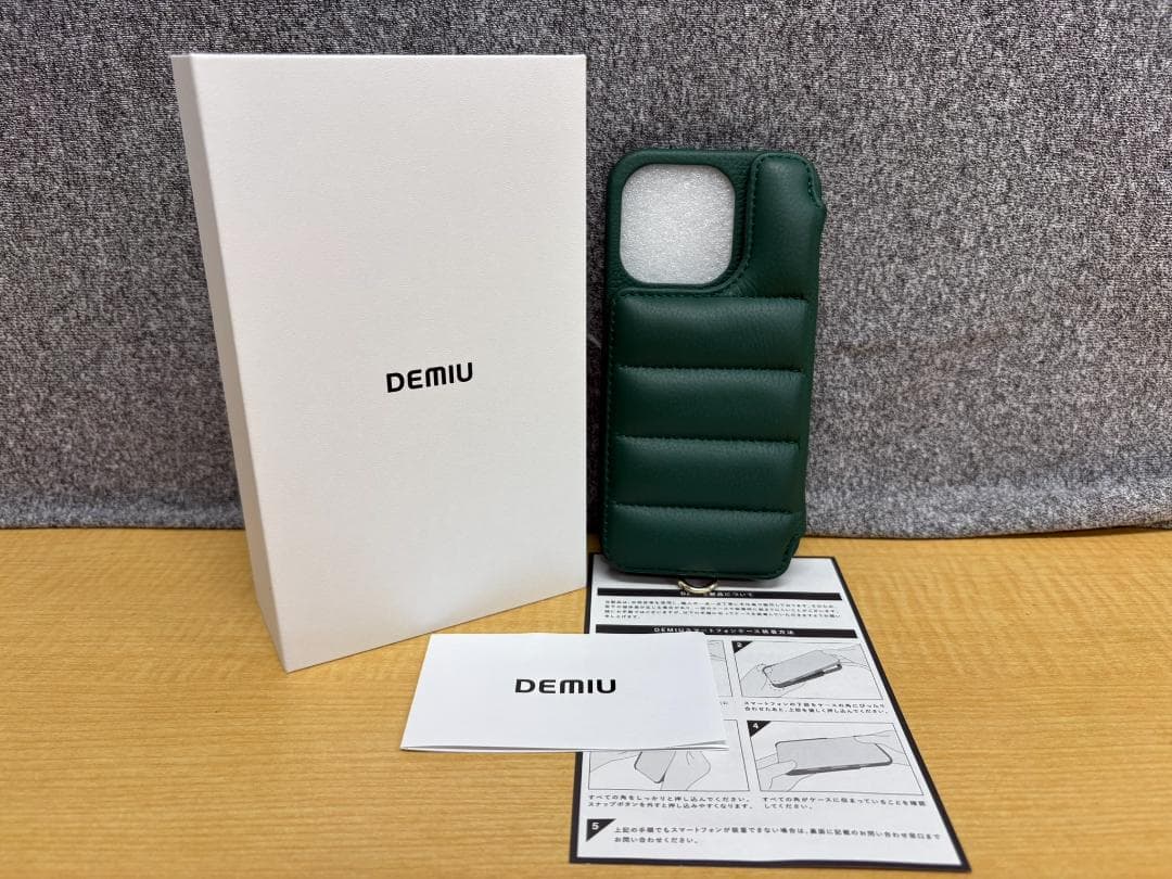 デミュウDEMIU BALLON iPhone14proスマホケースA25626