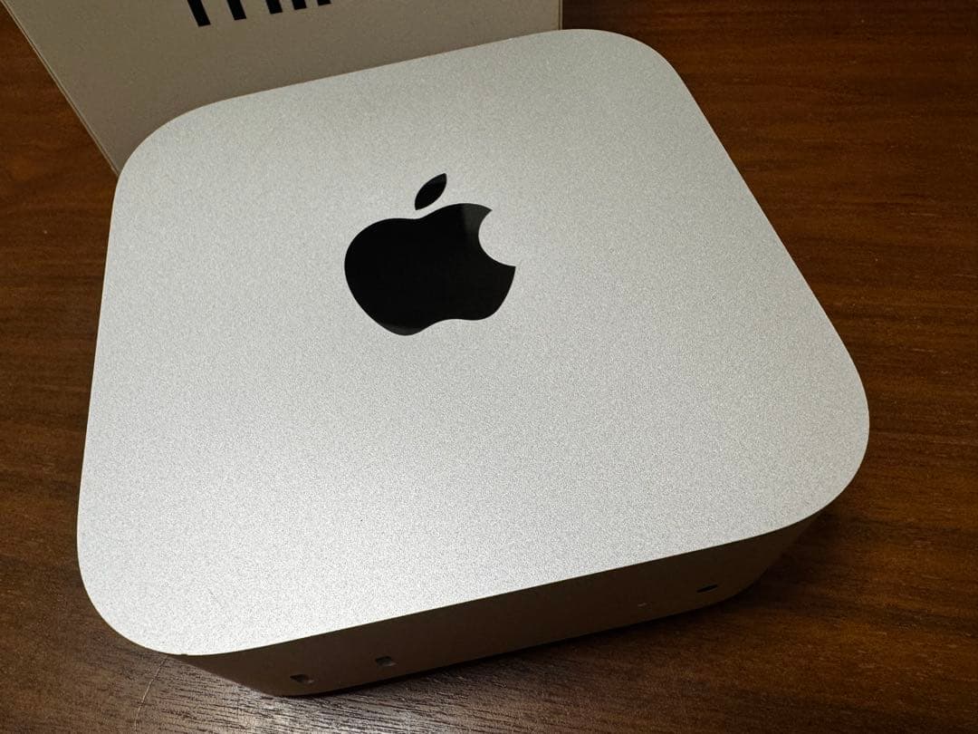 【Apple】M4 Mac mini 512GB SSD 24GBメモリ