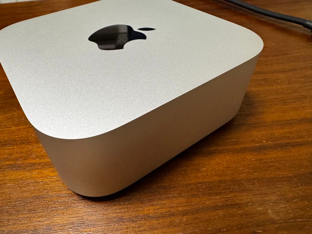 【Apple】M4 Mac mini 512GB SSD 24GBメモリ