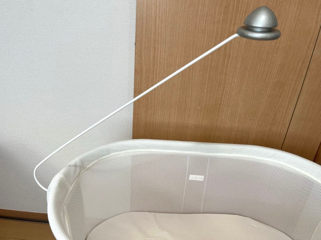 美品　ベビービョルン　クレードルハーモニー キャノピーつき