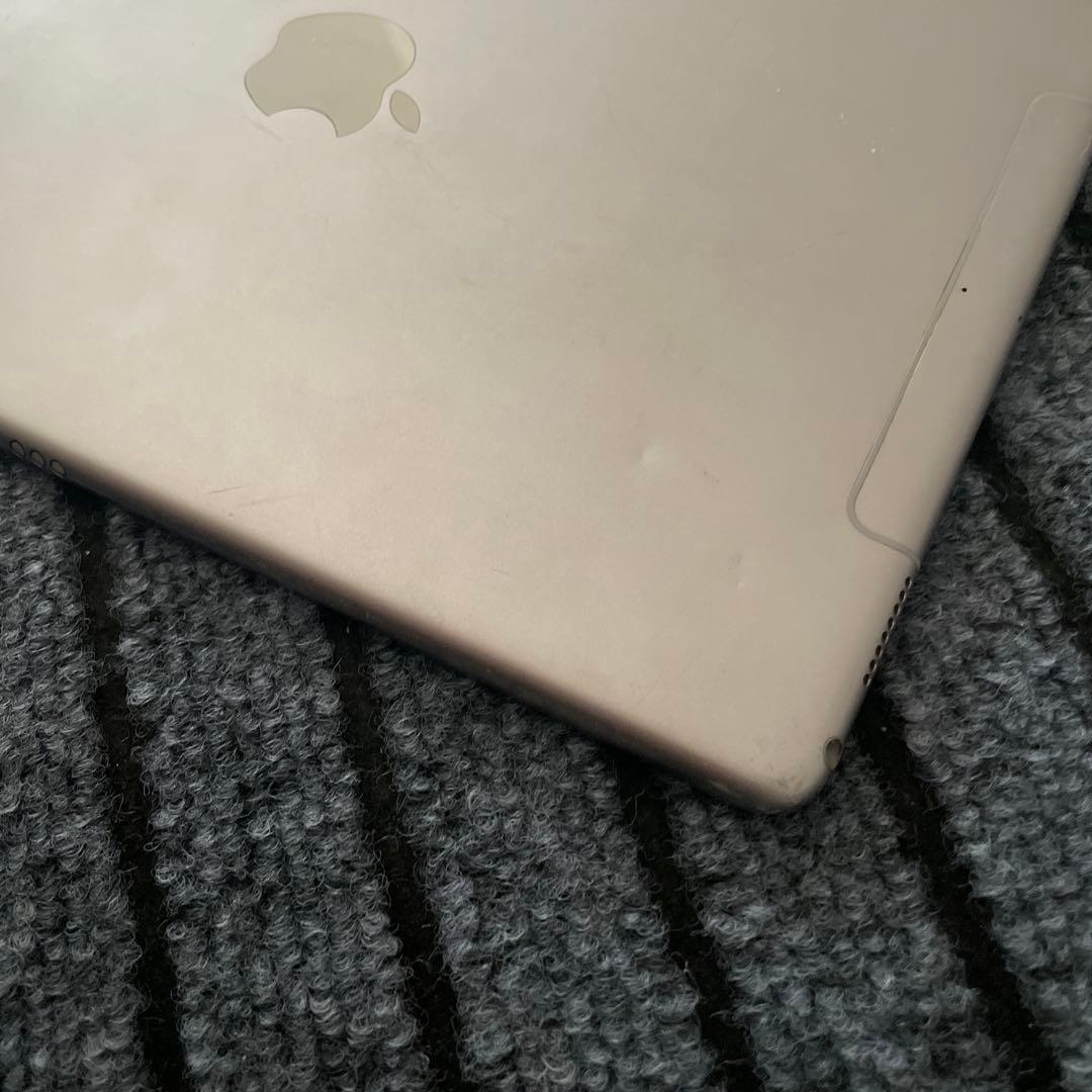 212 iPad Pro10.5 256GB SIMフリー　グレイ