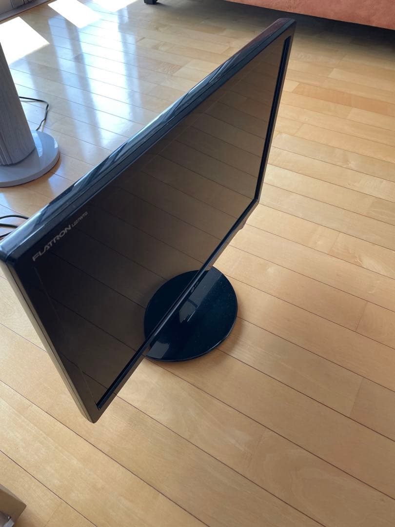 中古美品　LGモニター　L227wtg 同型2枚セット