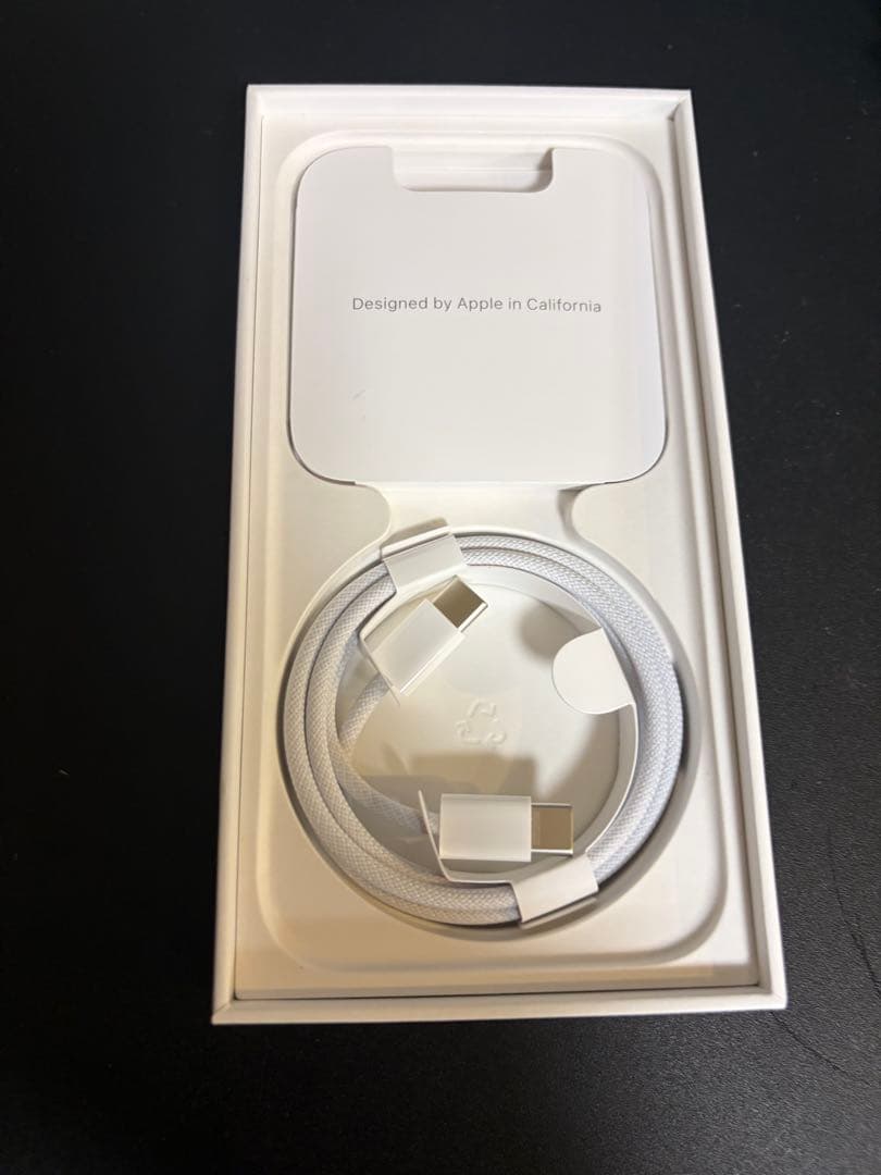 Apple iPhone 15 ブラック　128GB