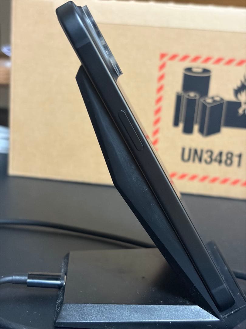 Apple iPhone 15 ブラック　128GB