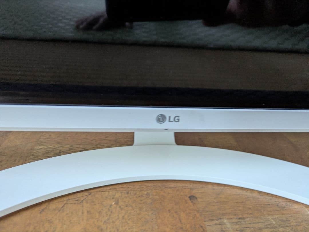 LG ディスプレイ モニター本体 32MP58HQ-W ホワイト 綺麗