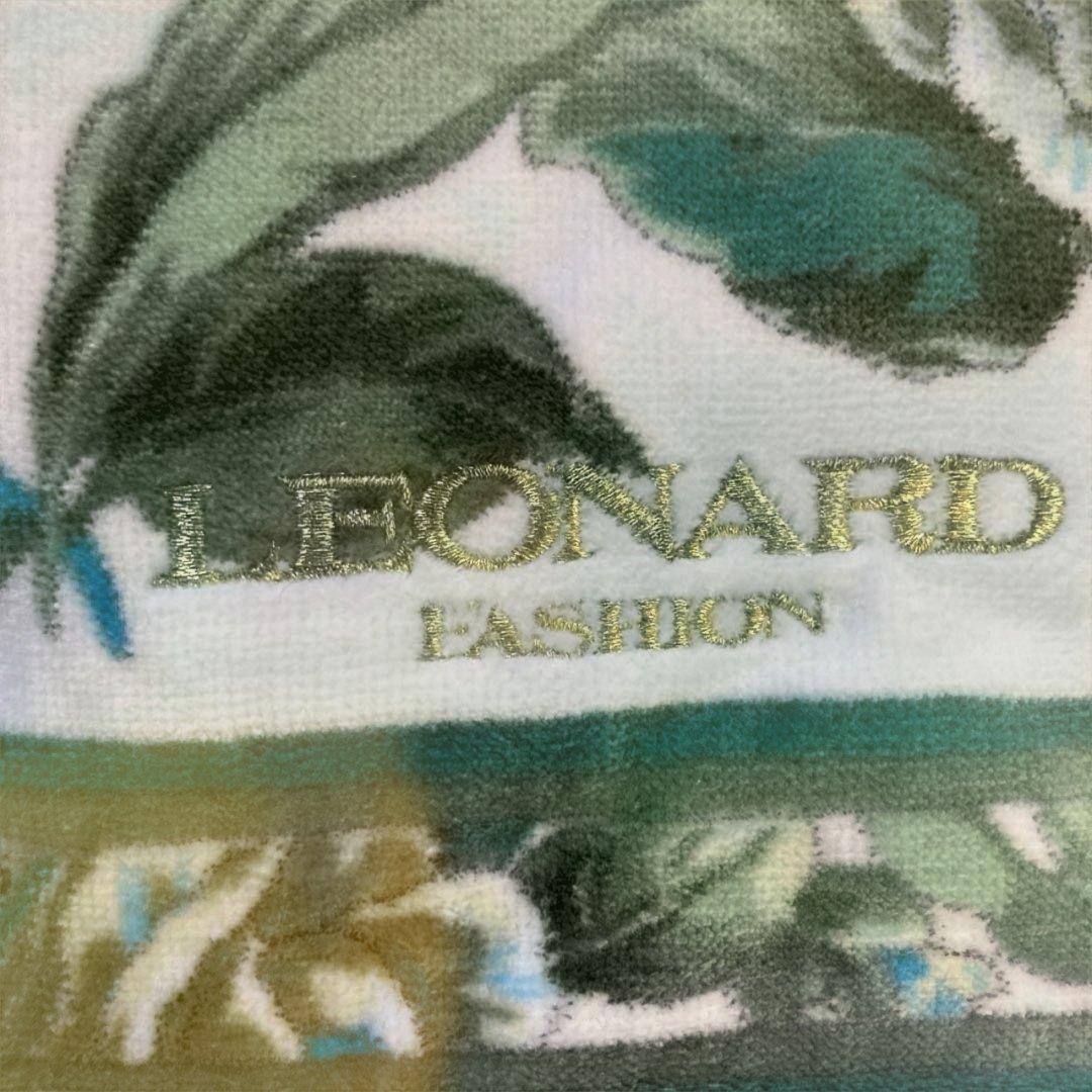 新品　レオナールエプロン