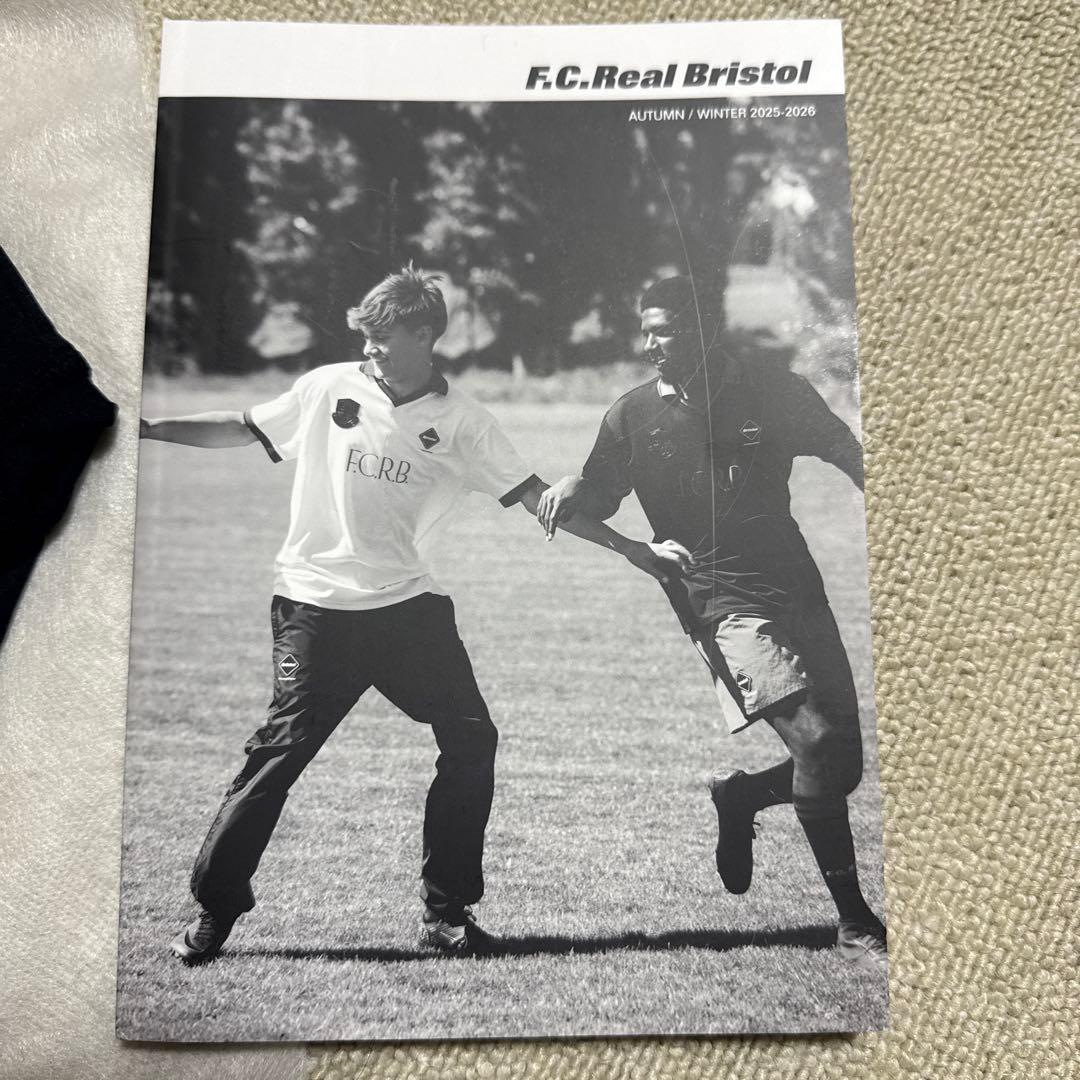 FCRB UNDERLAYER TIGHTS 25AW Mサイズ新作カタログ付き