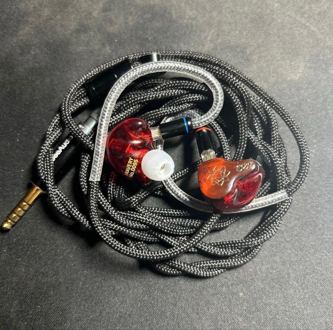 イヤホン SeeAudio Bravery Anniversary Limited Edi