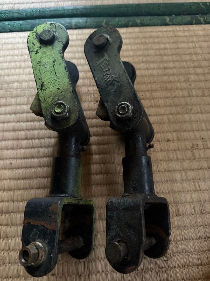 テラフレックス リボルバーシャックル ジムニー希少