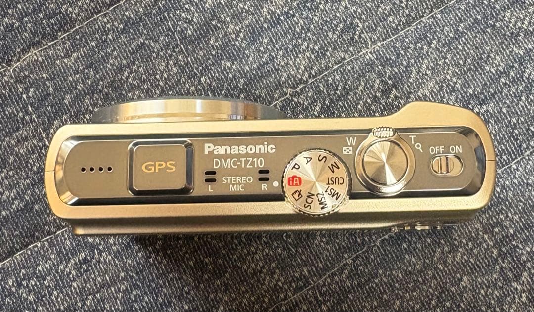 Panasonic LUMIX DMC-TZ10 デジタルカメラ　中古