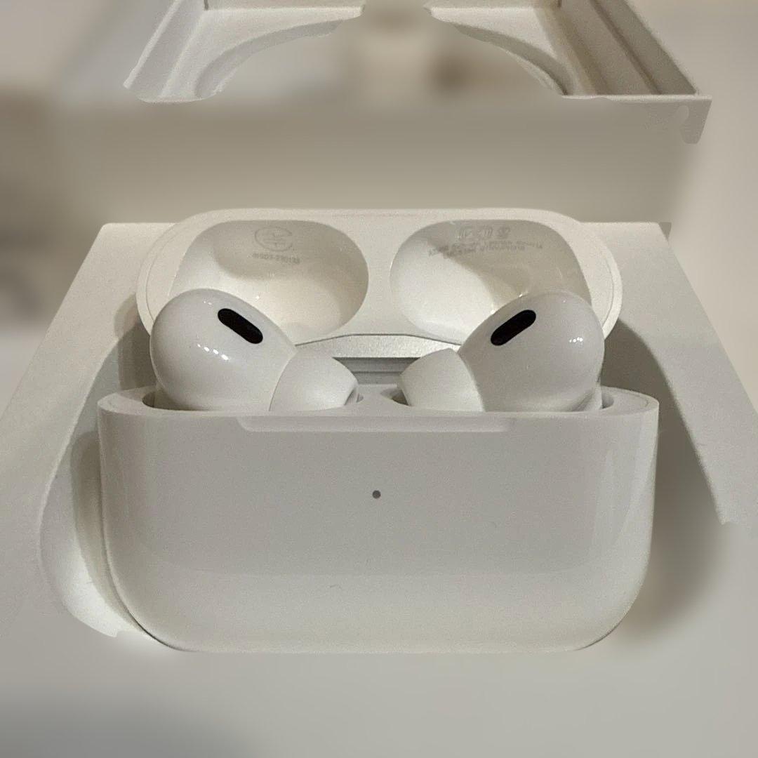 さ*ん様 【美品】AirPods pro 第二世代 type-C
