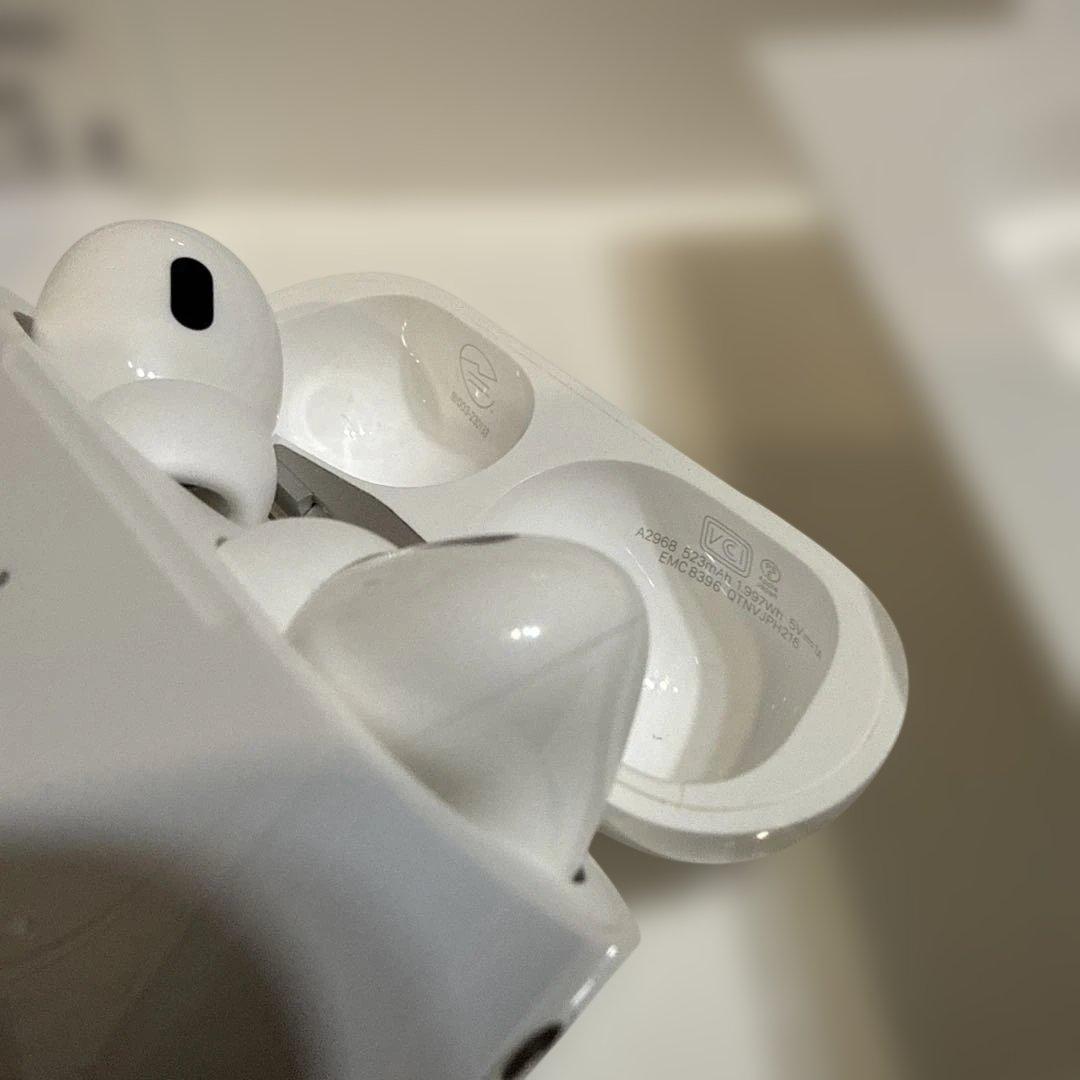 さ*ん様 【美品】AirPods pro 第二世代 type-C