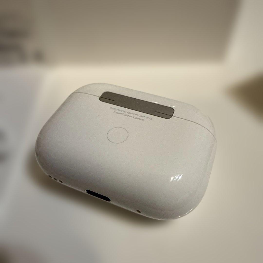 さ*ん様 【美品】AirPods pro 第二世代 type-C