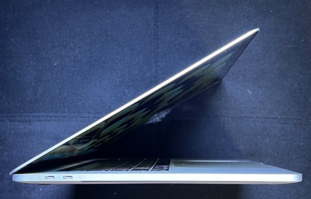 Win11・ダブルOS♪〜MacBook Pro 15-inch バッテリー新品