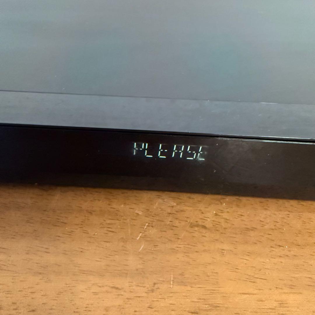 ● 美品 Panasonic ブルーレイディスクプレーヤー DMR-BW1050