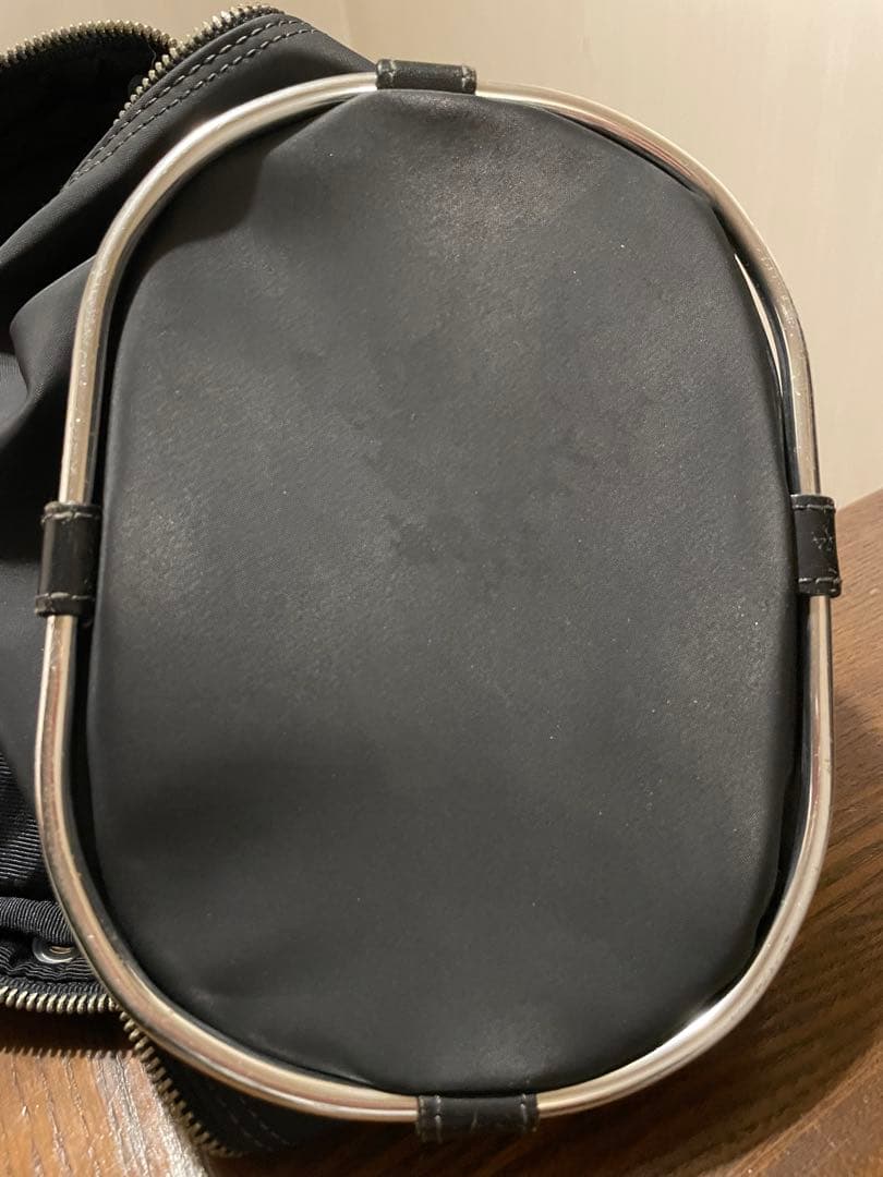 ジャンポールゴルチエパイプフレームバッグ バニティアルミフレーム