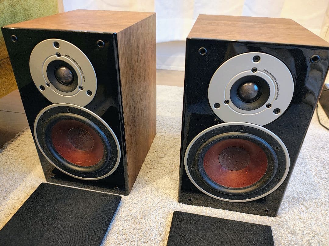 DALI zensor1　ウォールナット