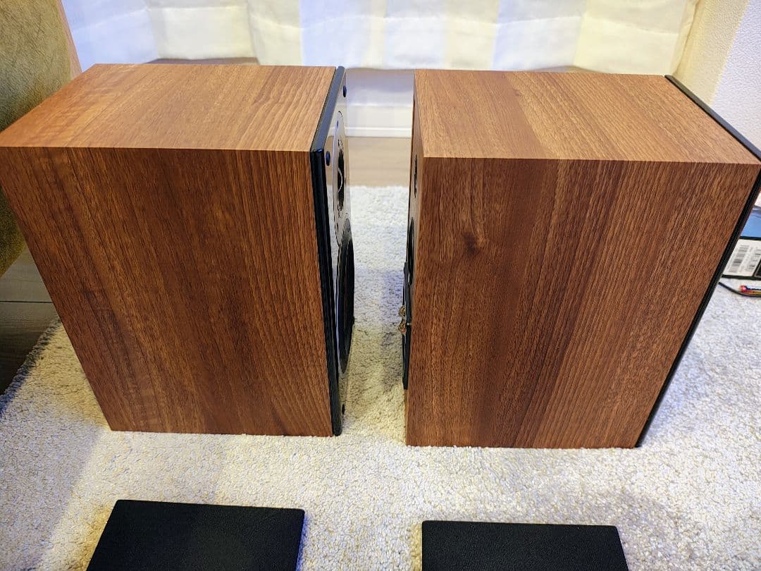 DALI zensor1　ウォールナット