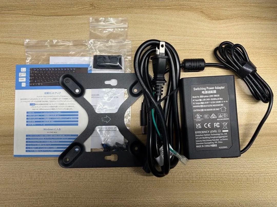 MINISFORUM UM760 Slim メモリ32GB /Win11Pro