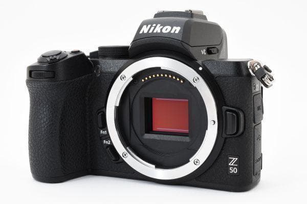【美品】ニコン Nikon Z50 ミラーレスカメラ《ショット数9790回》