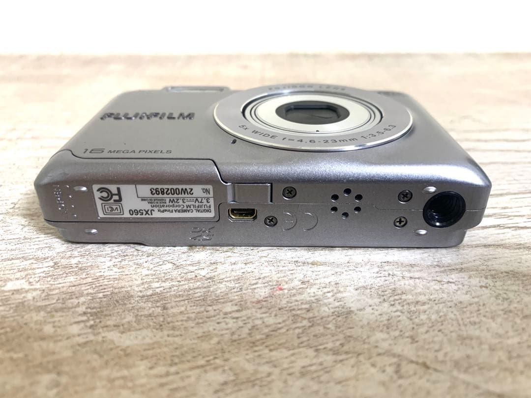 FUJIFILM Finepix JX560 オールドコンデジ