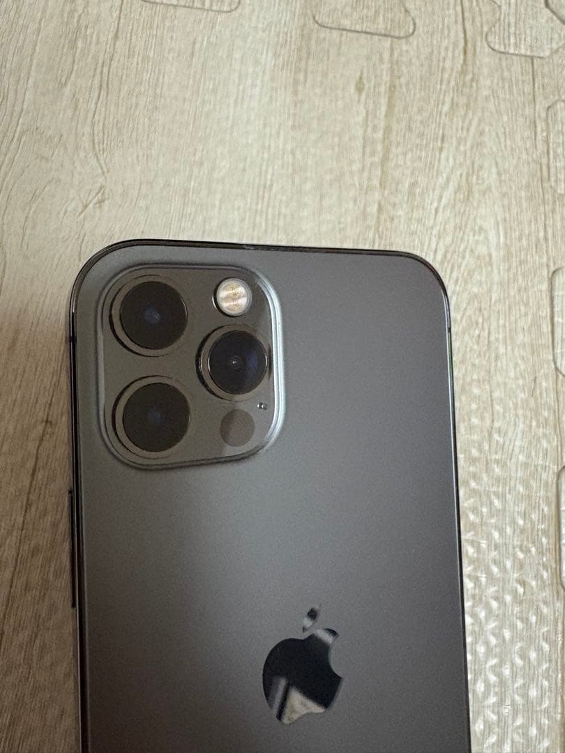 Apple iPhone 12 Pro 512GB【透明ケース付】