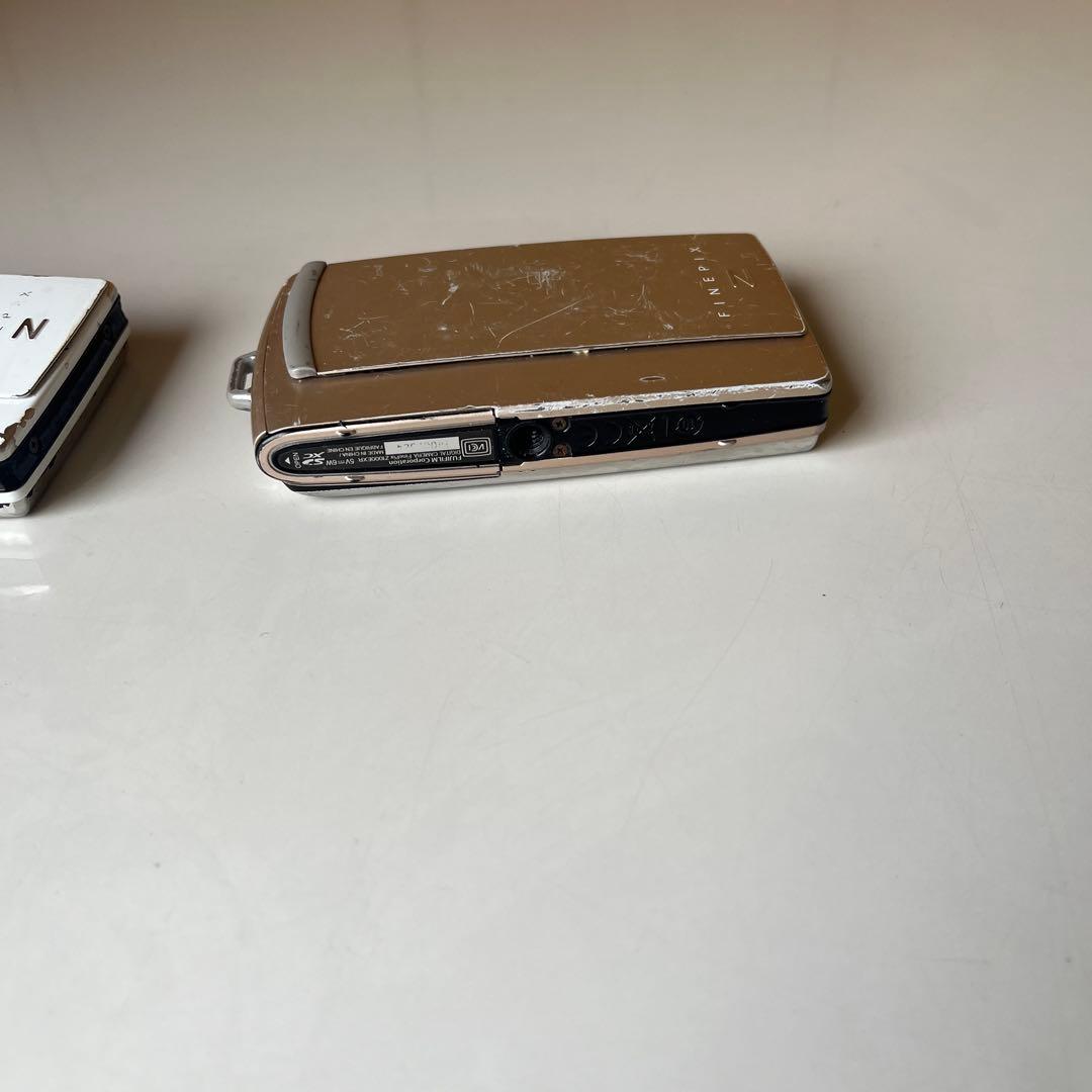 fujifilm z1000 exr ２台セット　カメラ　動作品　ジャンク扱い