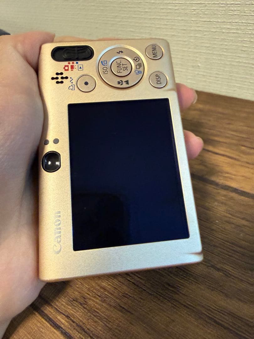 Canon IXY Digital 201S ゴールド