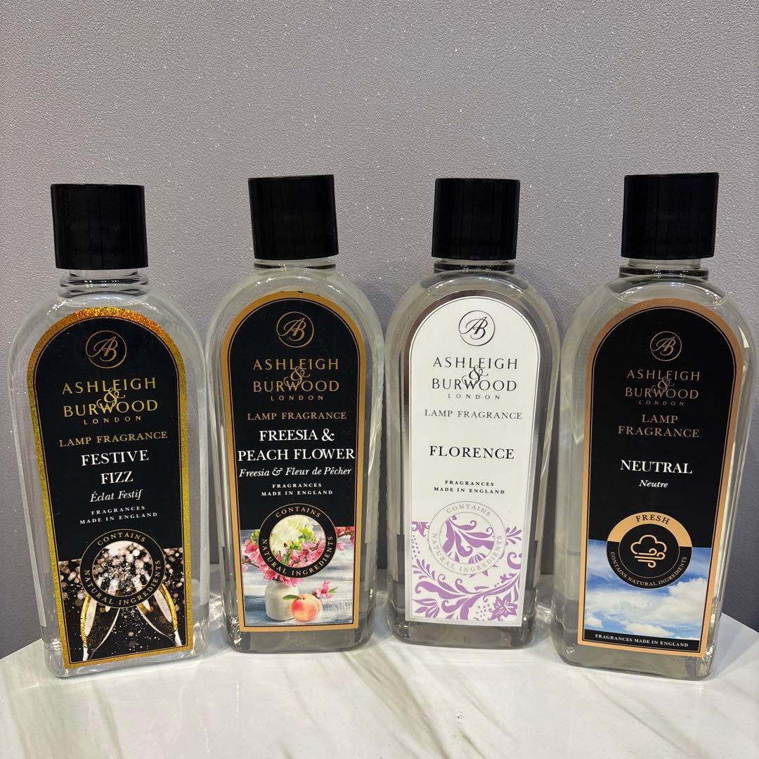 アシュレイ＆バーウッド　フリージア＆ピーチフラワー