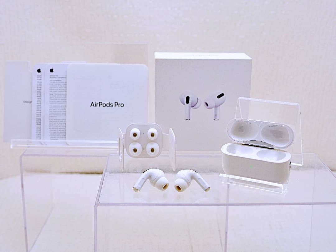 美品　現行品1　Apple AirPods Pro2　第2世代　MTJV3J/A