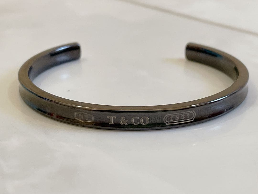 美品 ティファニー 1837 ナロー カフ バングル チタン