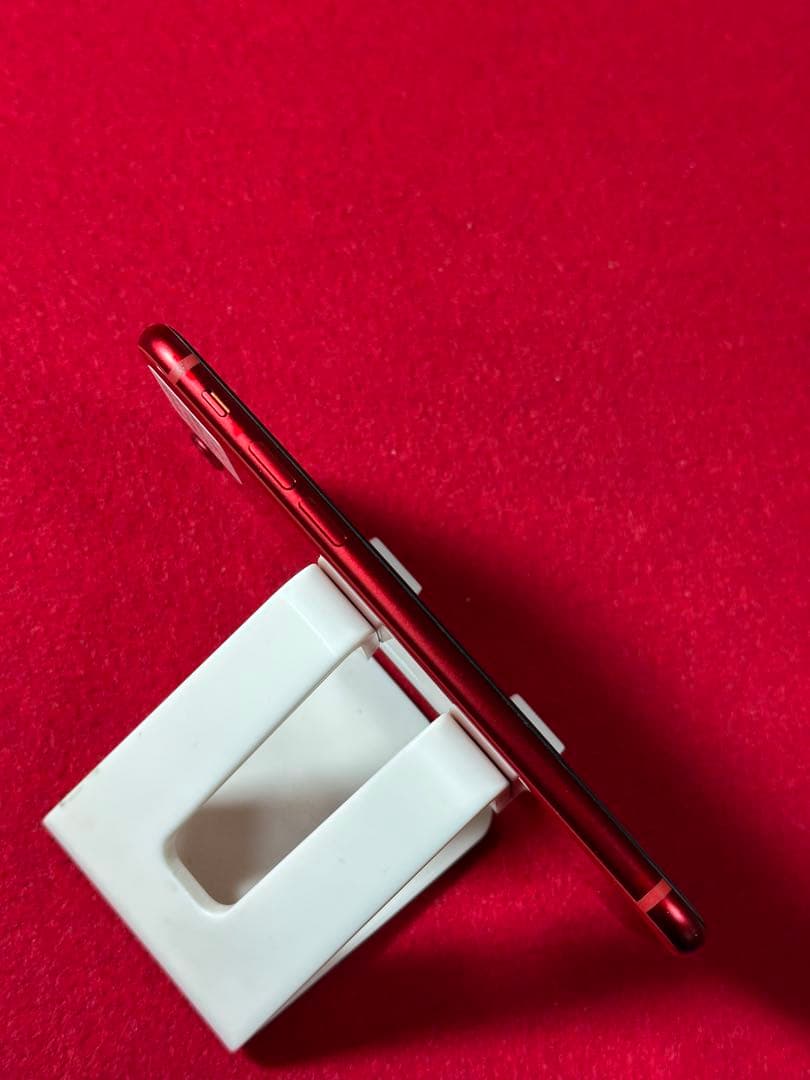 【2781】iPhone SE3第3世代レッド 128GB simフリー