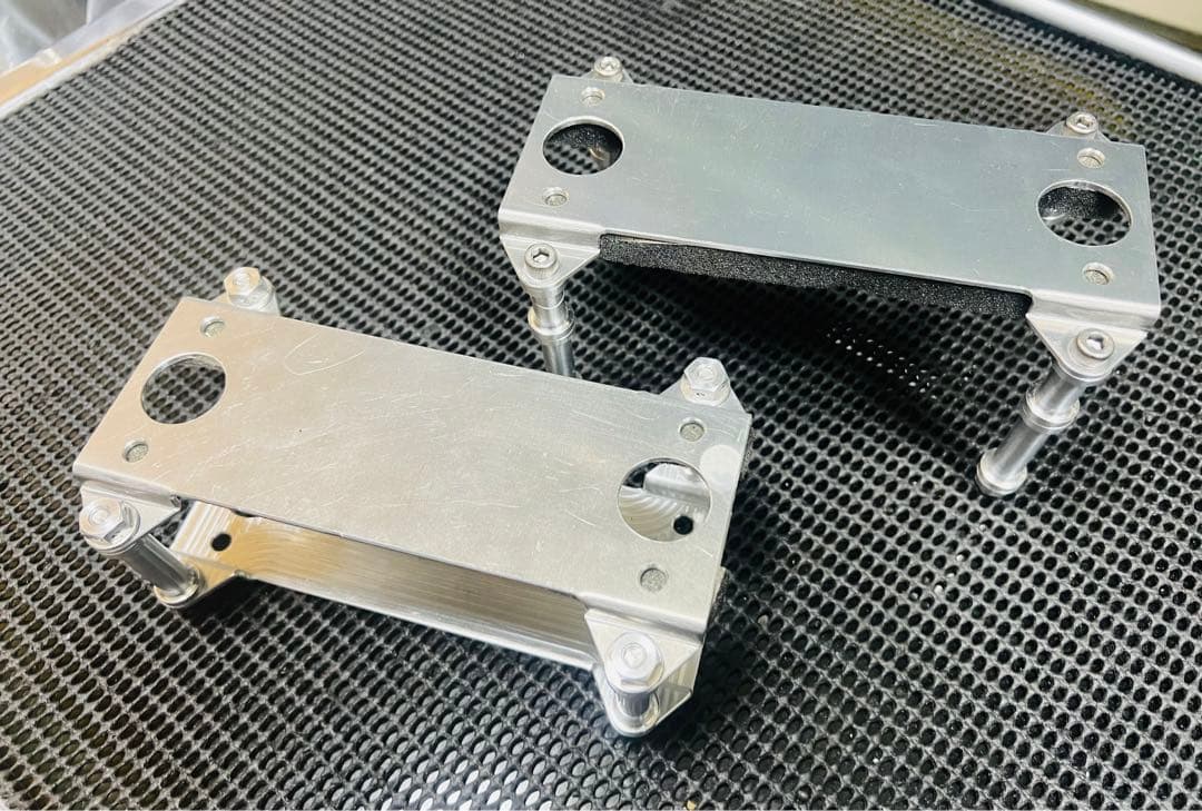 汎用オイルクーラー2ケ2種類