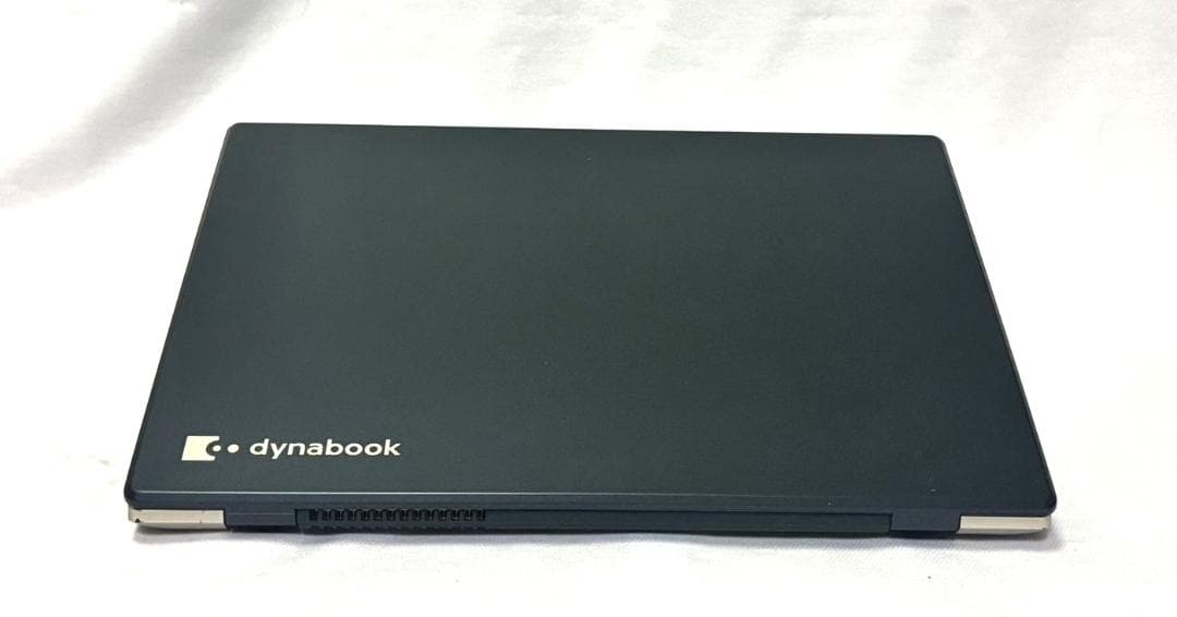 o*n様 外見美品 OS ストレージなし 薄型 13型 dynabook G83