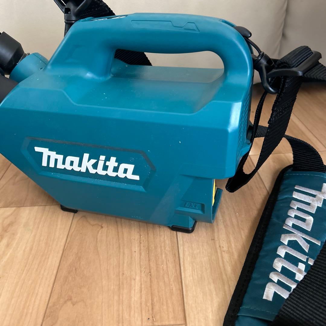 マキタ CL184DZ 18V 充電式 クリーナ 本体のみ