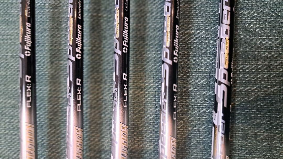 TaylorMade Mグローレアイアン（2018）5本カーボンRシャフト