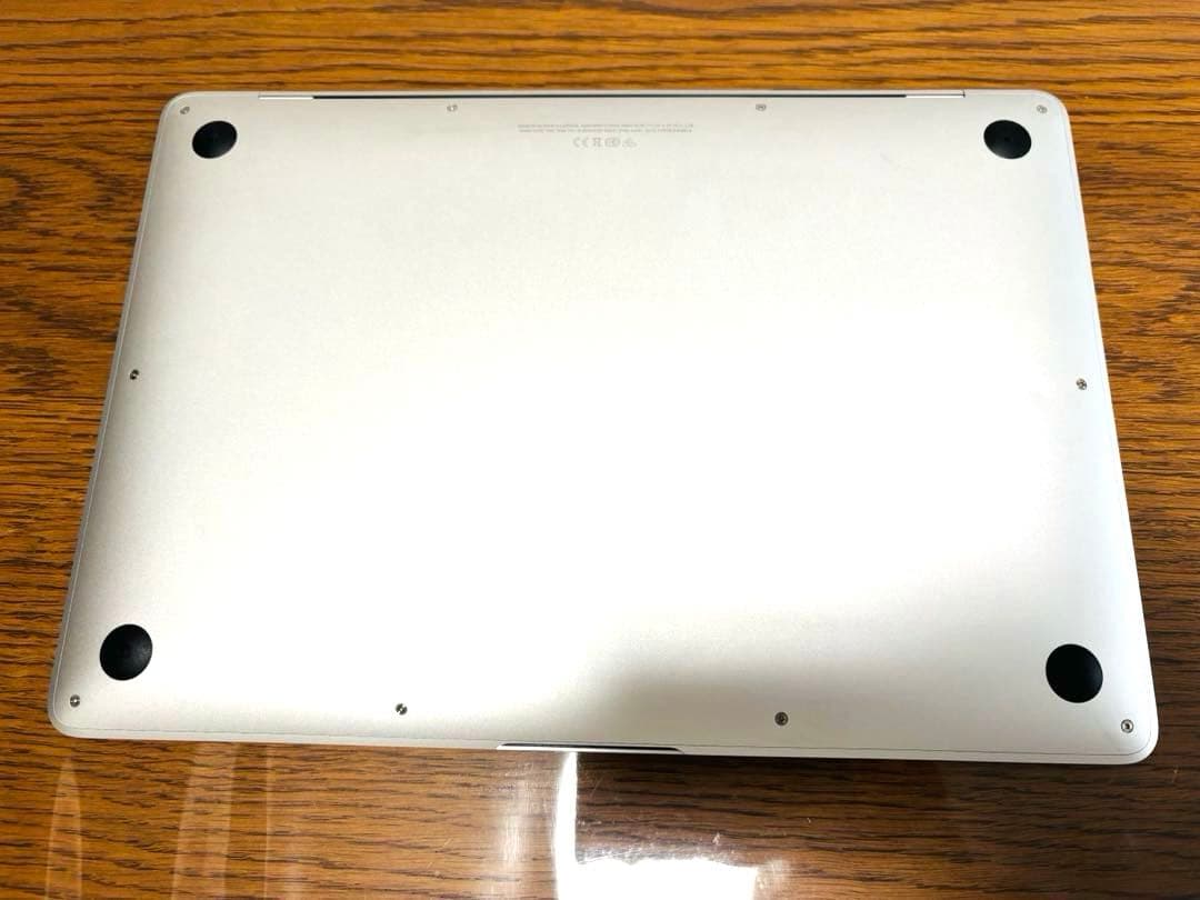 MacBook Air M1 8GB バッテリ95%