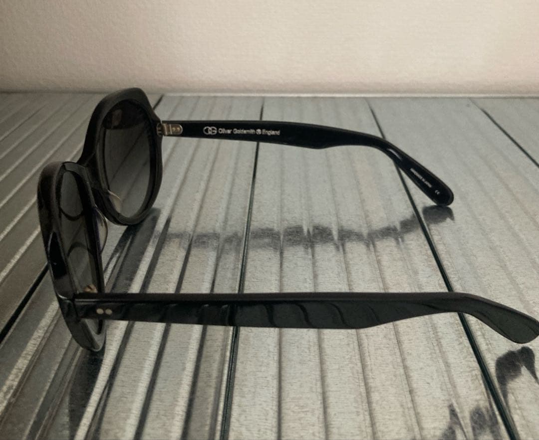 OLIVER GOLDSMITH MOONSHINEサングラス　オリバーゴールド