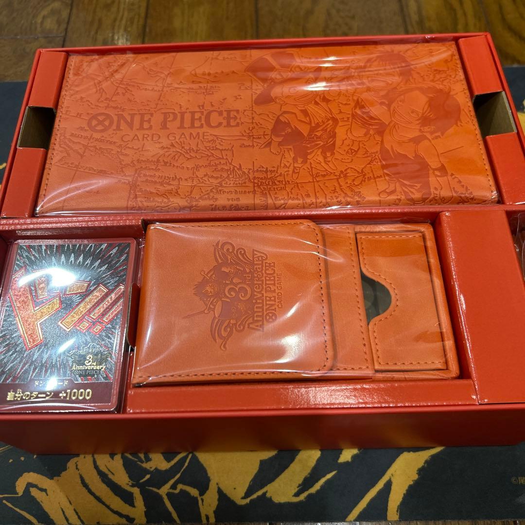 ワンピース　3周年記念ボックス　サプライ➕ドンカード　台紙付き！