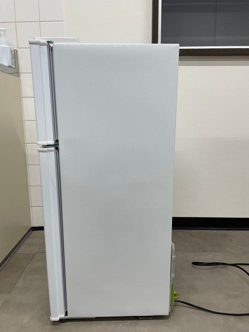 【美品】冷蔵庫 冷凍庫 60L 小型 コンパクト 省スペース 一人暮らし