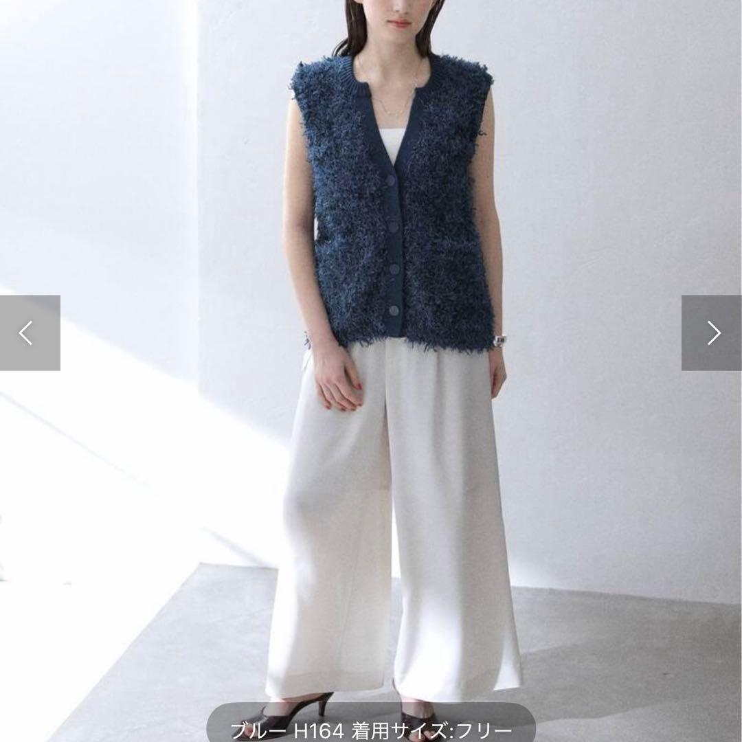 新品　LaTotalite フェザーベスト　フリー　ブルー今季完売