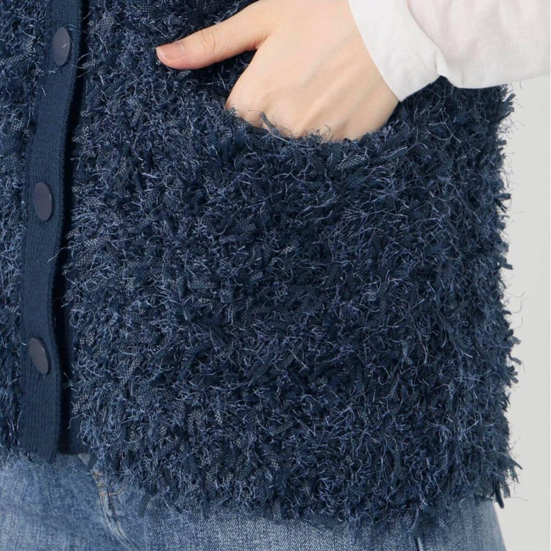 新品　LaTotalite フェザーベスト　フリー　ブルー今季完売