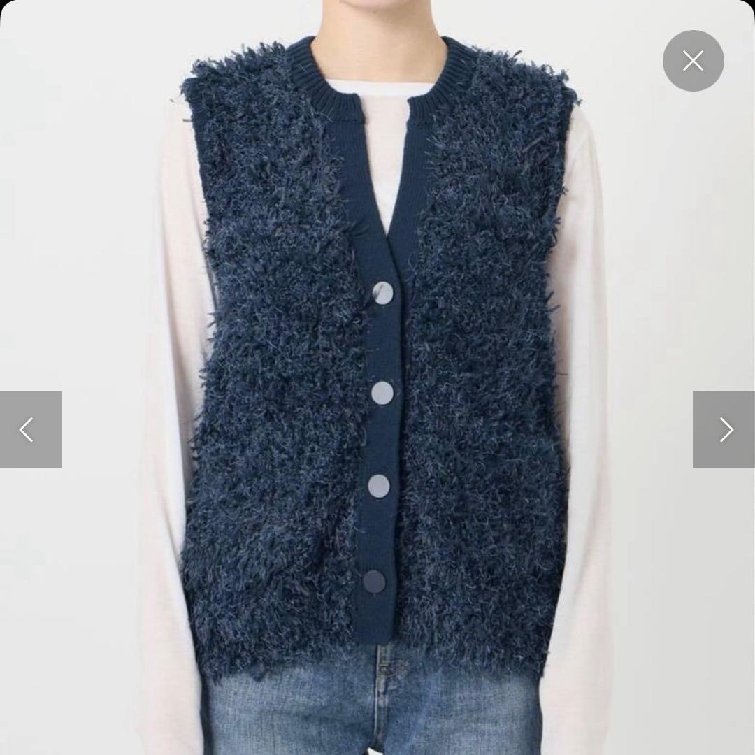 新品　LaTotalite フェザーベスト　フリー　ブルー今季完売